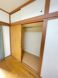 飯塚荘（西棟）の物件内観写真